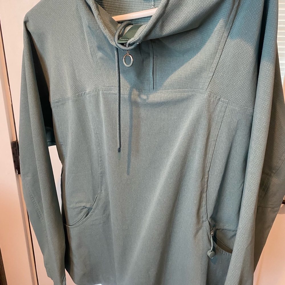 Ventlight High Neck Pullover - image 4